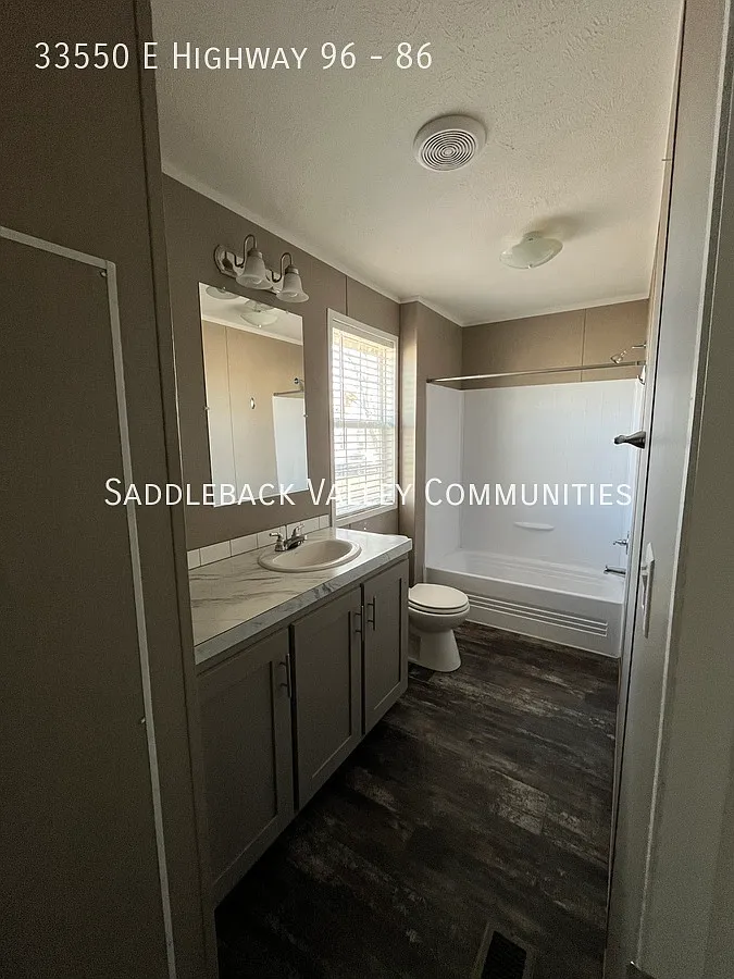 3 bedroom 2 bath Manufactured home — Photo 2