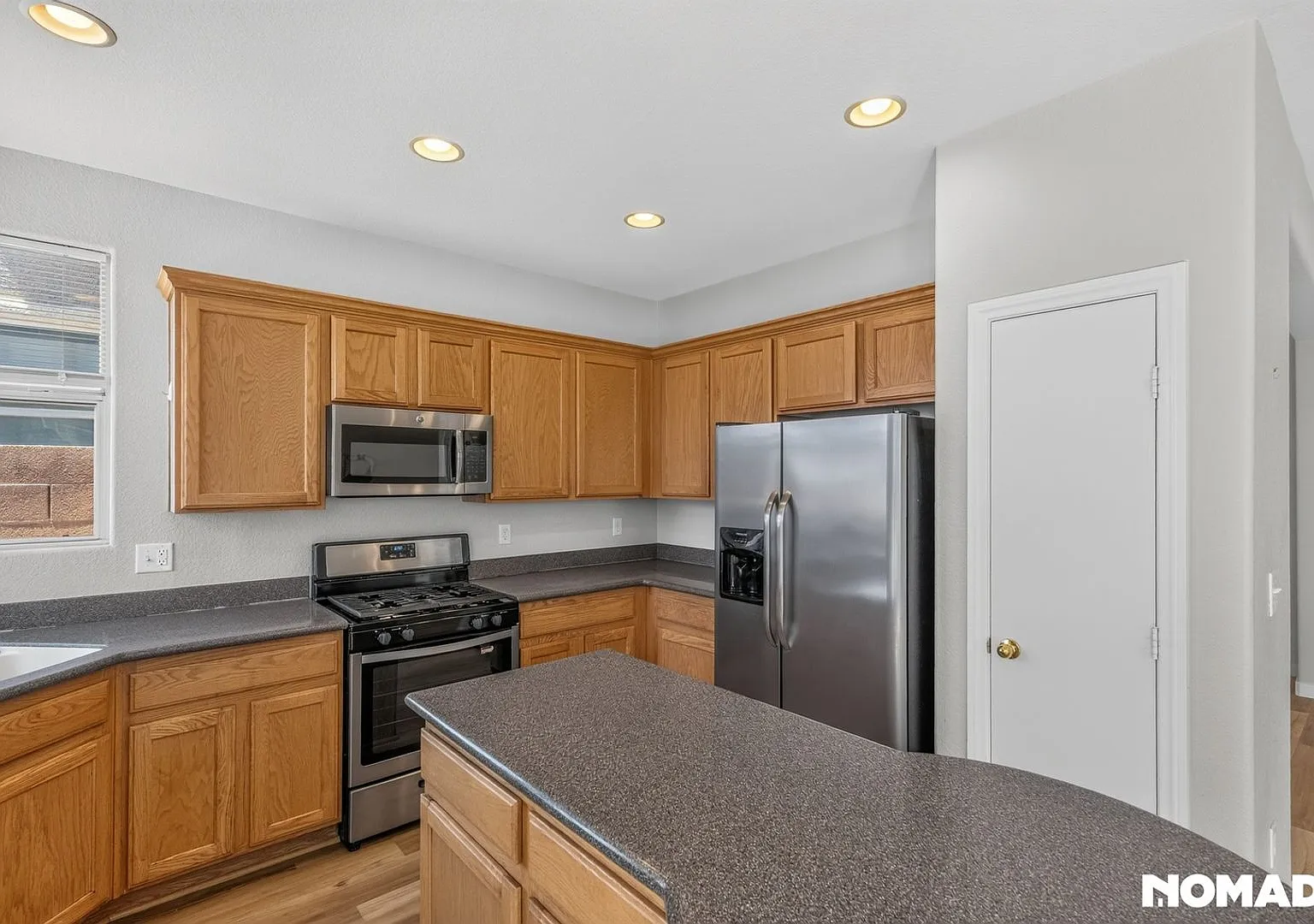 Charming 3BR House in Las Vegas — Photo 3