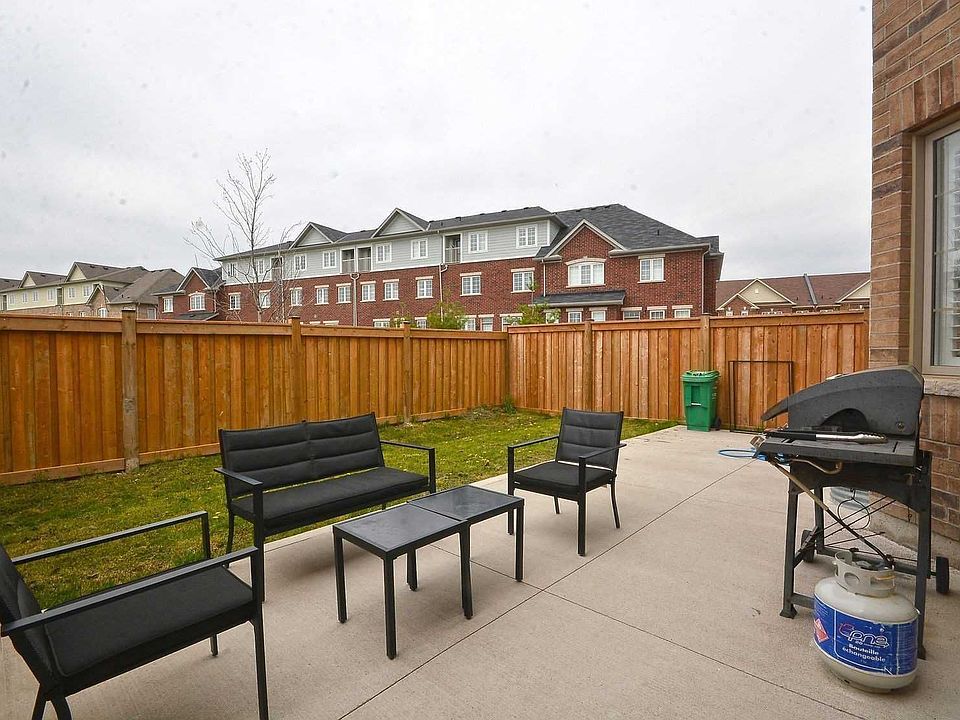 2nd image of 28 Fringetree Rd