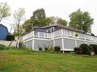 5694 W Partridge Dr, Mentone, IN 46539