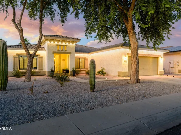 17760 W IVY Lane, Surprise, AZ 85388