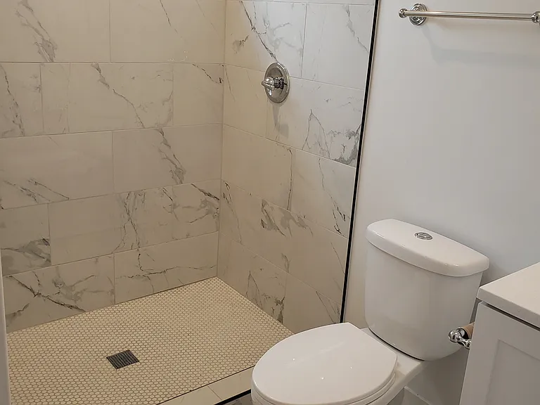 6252 N Harlem Ave #2E — Photo 5