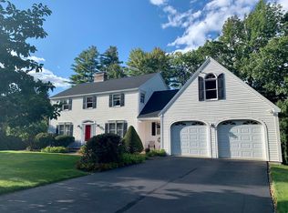 364 Paquette Ave, Manchester, NH 03104