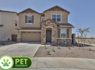 8223 E Petunia Ave, Mesa, AZ 85212