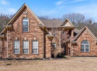 2357 Legends Dr, Nesbit, MS 38651