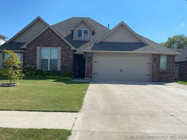 22610 E 105th St S, Broken Arrow, OK 74014