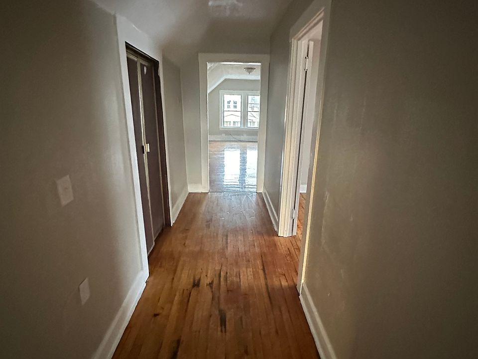 1st image of 433 E 148th St #3