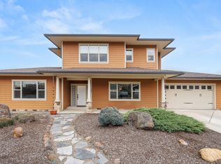 1401 Lithia Way, Talent, OR 97540