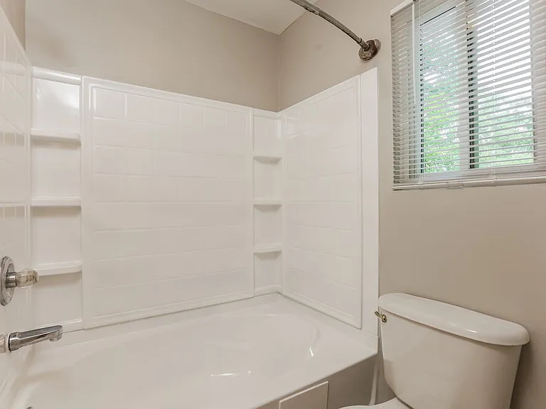 6651 Windwood Cir — Photo 14