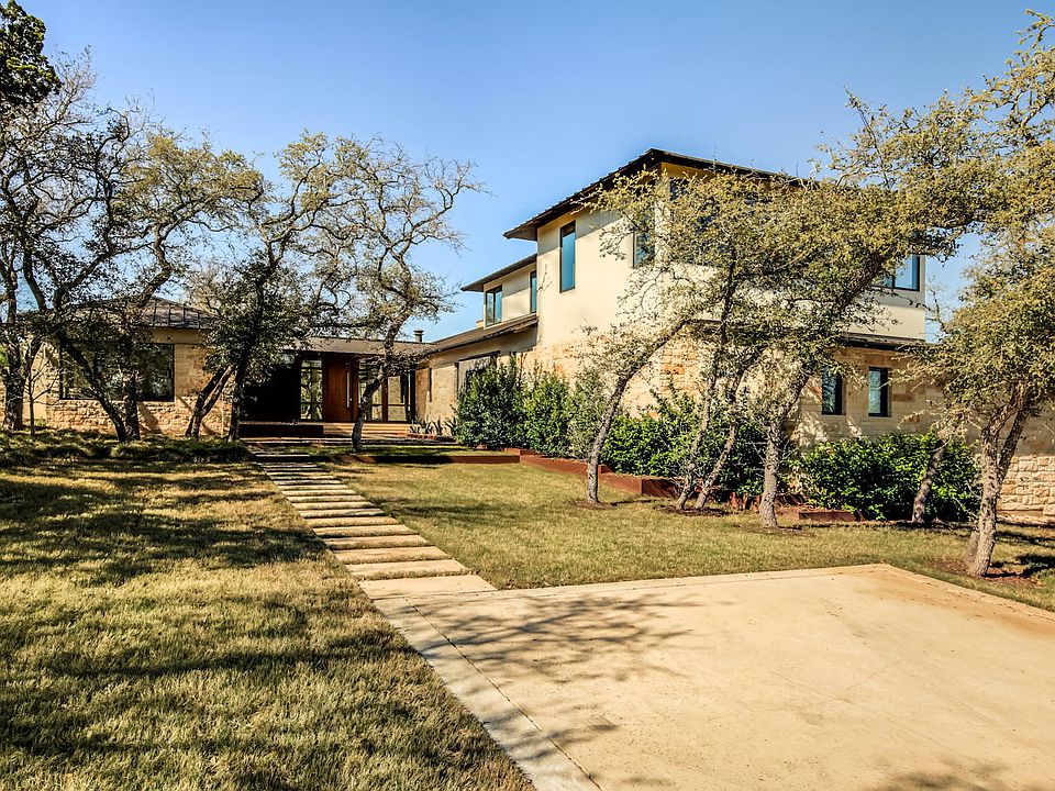 1st image of 9512 Veletta Pl