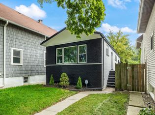 1825 Grey Ave, Evanston, IL 60201