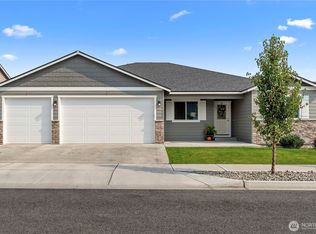 183 Emma Dr, Wenatchee, WA 98801