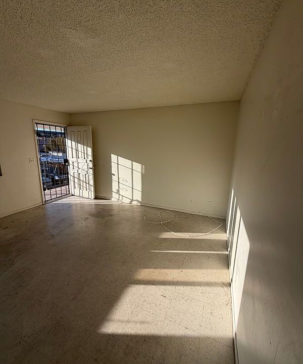 1st image of 12030 Pine St #5