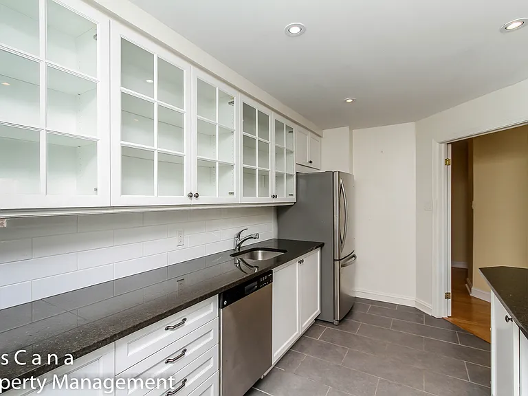 222 Bruyere St #201 — Photo 13