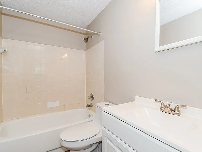8244 Yolanda Ct — Photo 14