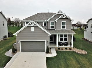1958 Baker Ln, Stow, OH 44224