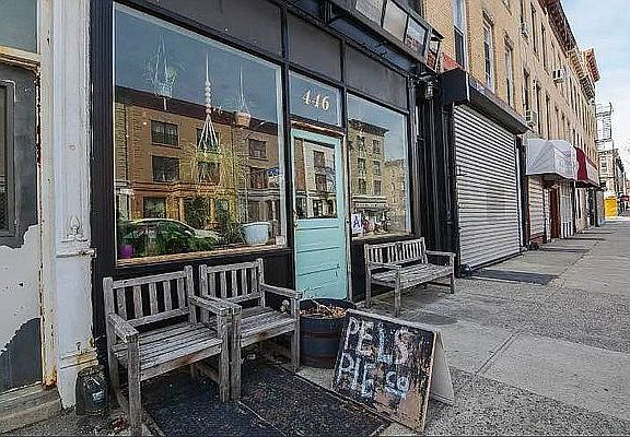 2nd image of 423 Rogers Ave #1