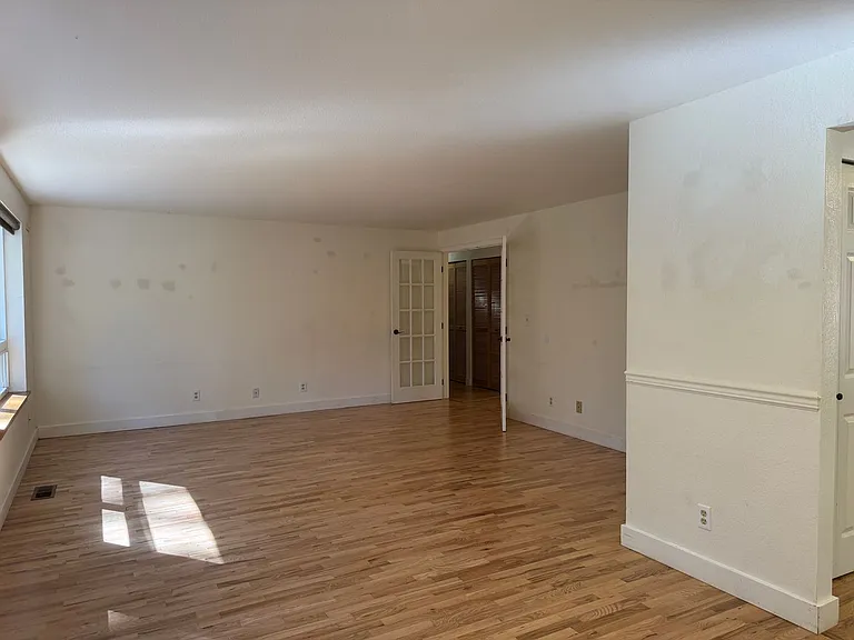 2592 NW Sherman Hill Rd — Photo 7