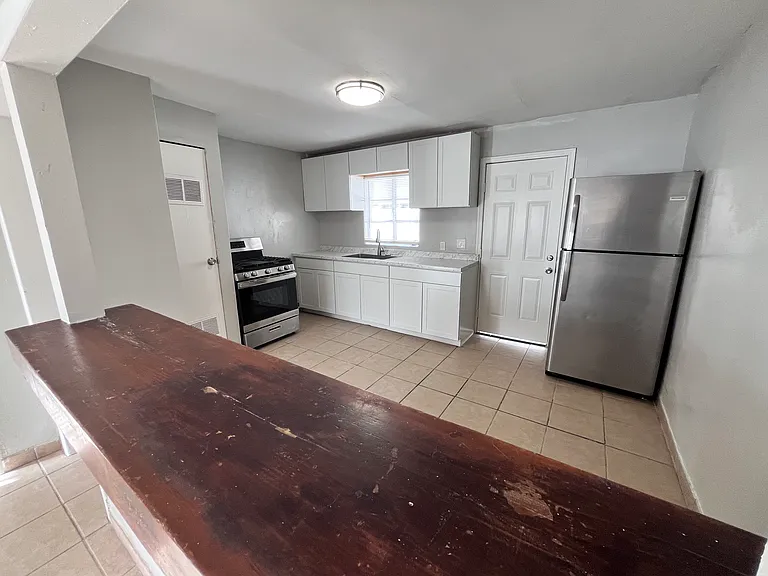 220 E Fort Lowell Rd #2 — Photo 6