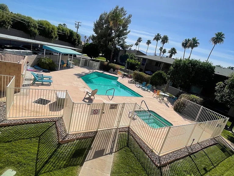 77845 California Dr #D8 — Photo 10