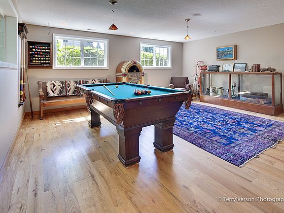 Family/Bonus Room