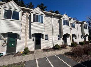 1703 Broadway St APT 6, Niles, MI 49120