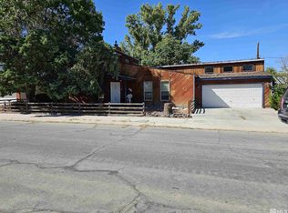 145 Mount Grant Ave, Hawthorne, NV 89415