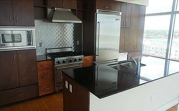 4th image of 1208 E Kennedy Blvd Unit 1214