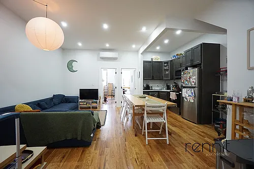 40 Cornelia St #1 Photo 1 40 Cornelia St #1 Photo 1