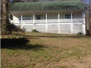 1942 McKaig Rd, Trenton, GA 30752