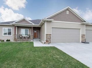 402 Upstill Cir, Gilbert, IA 50105