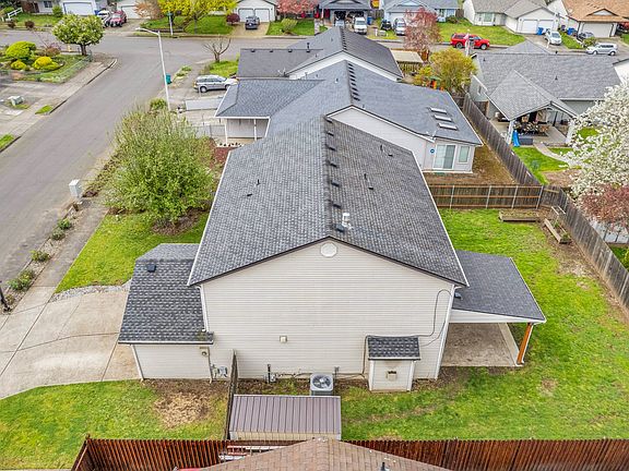 3rd image of 13008 NE 46th St