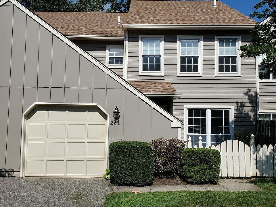 1st image of 261 Tulip Tree Ct