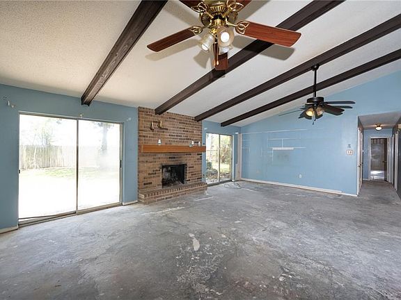 5th image of 400 Lenwood Dr