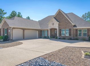 3 Gijon Ln, Hot Springs Village, AR 71909