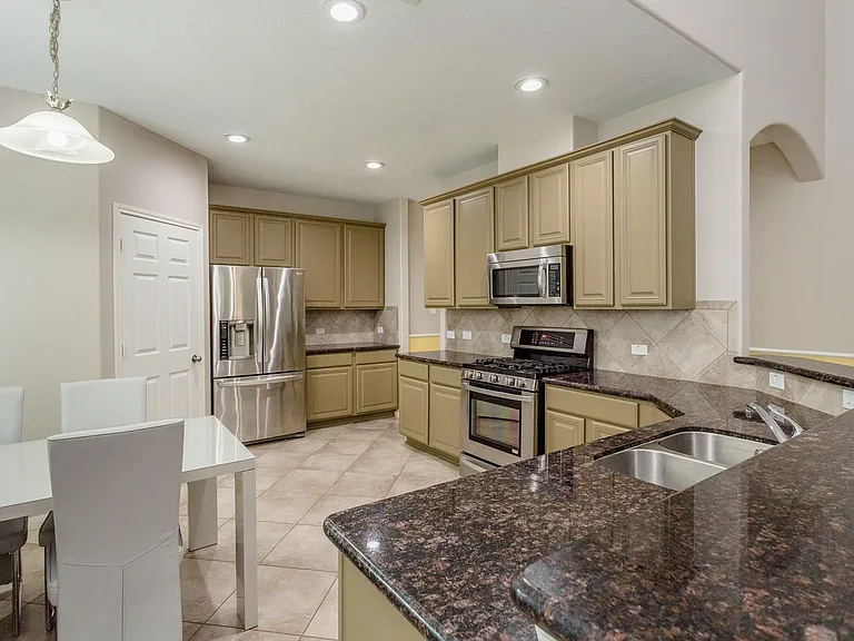 3430 Lilac Ranch Dr — Photo 11