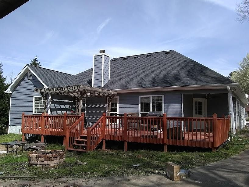2nd image of 330 Towler Dr