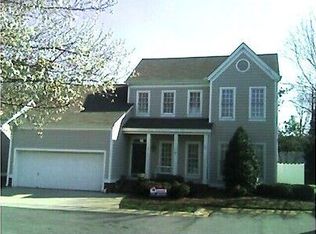 10307 Johns Towne Dr, Charlotte, NC 28210
