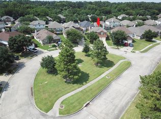11027 Two Oaks Cir, Houston, TX 77065