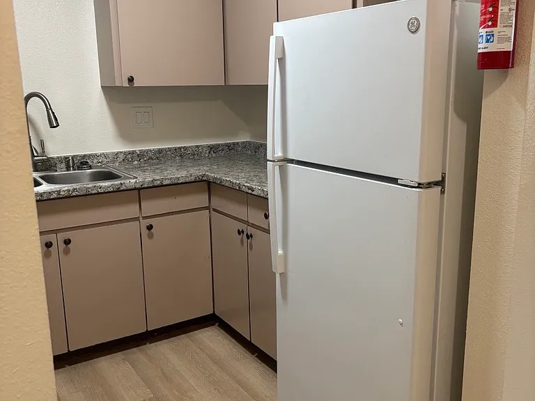 Lincoln Terrace — Photo 14