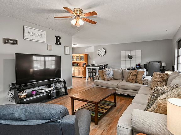 5th image of 1662 E Farm Road 28