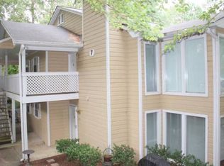 704 Vicksburg Pl, Sandy Springs, GA 30350