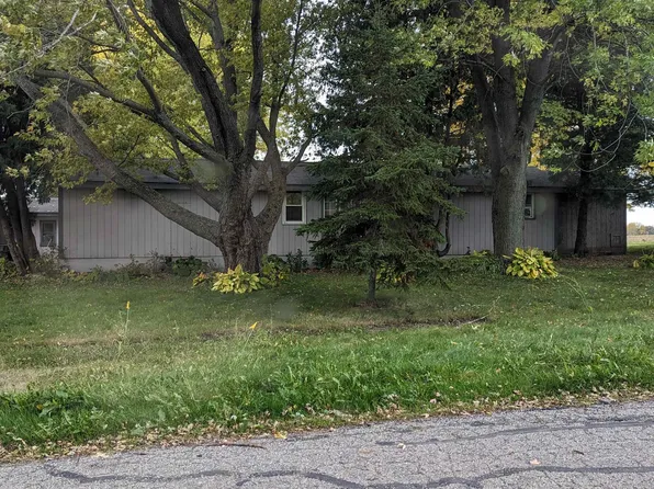 3313 Doyle Ln, Oshkosh, WI 54902