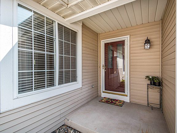 3rd image of 4492 Woodrose Ct SE