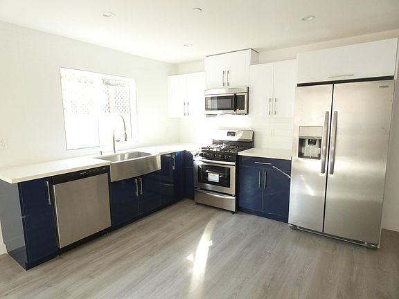 2nd image of 10835 Blix St