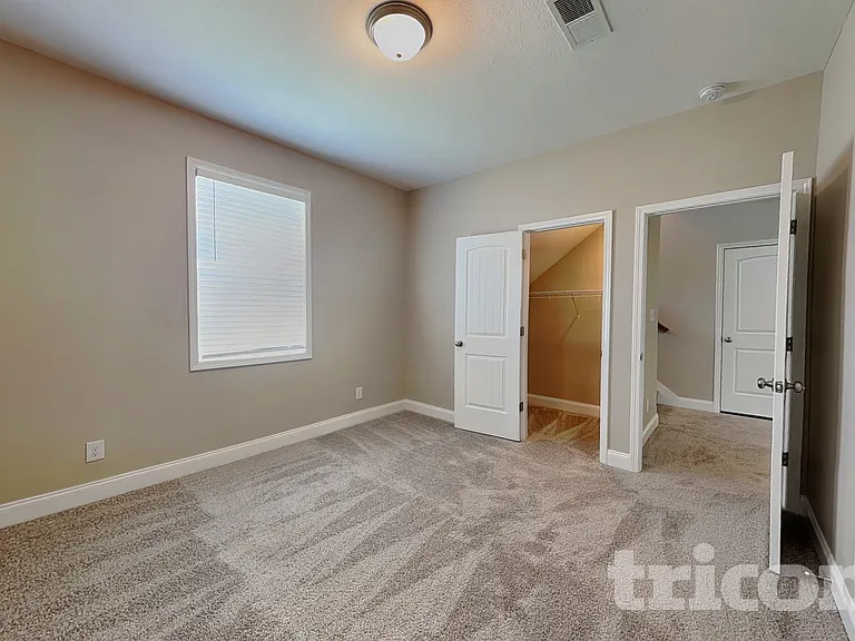 1063 Spicer Dr — Photo 13