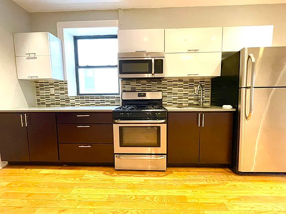 4th image of 1610 Bedford Ave APT 2C