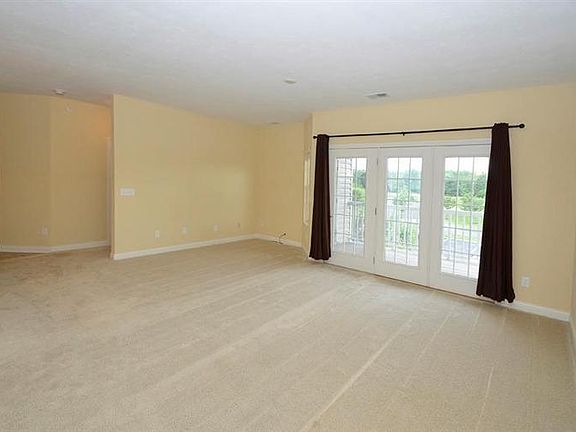 5th image of 3090 Grand Falls Blvd