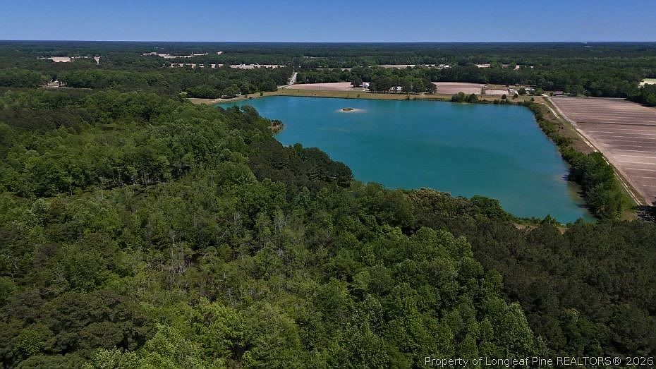1st image of Lee Johnson Rd