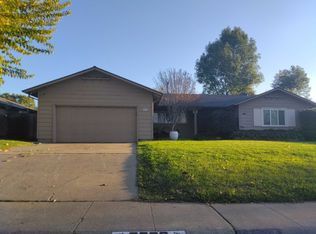 2030 W Benjamin Holt Dr, Stockton, CA 95207